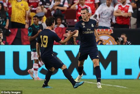 Real Madrid 2-2 (pen 3-2) Arsenal Bale lầy lội tỏa sáng nửa vời, Los Blancos thắng nghẹt thở trên chấm luân lưu 11m hình ảnh 3