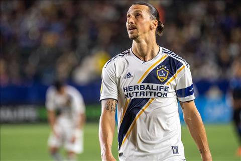 Lộ bến đỗ mới của Zlatan Ibrahimovic