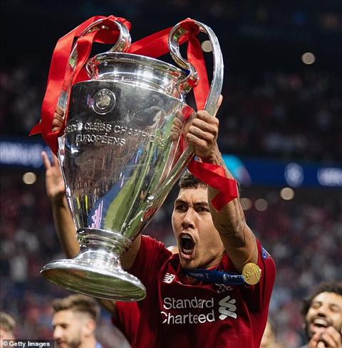 Tiền đạo Liverpool Roberto Firmino Năm nay là năm của Bobby! hình ảnh
