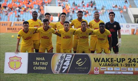 Nam Định đón hai tin không thể buồn hơn trước trận gặp HAGL