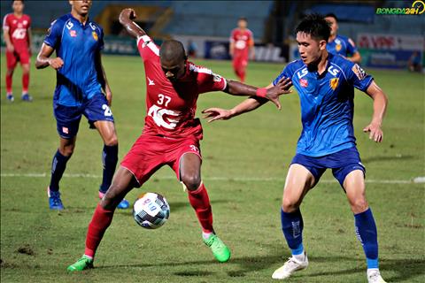 Trò cưng HLV Park Hang Seo bị chê đá láo khi về CLB