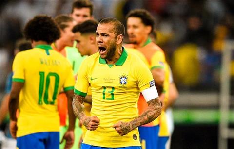 Dani Alves o Brazil