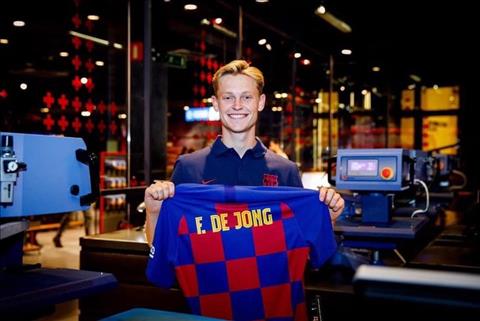 Lý do Frankie De Jong khó hòa nhập tại Barca hình ảnh