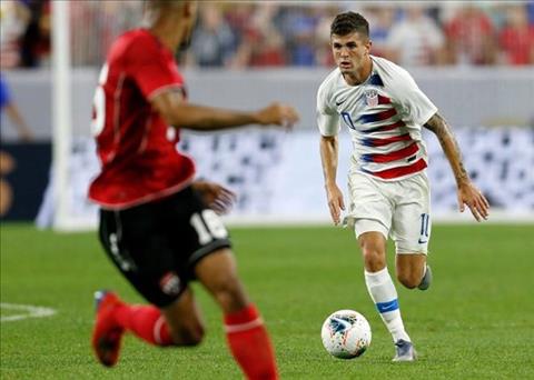 Tân binh Chelsea đang xuất sắc hơn Ronaldo ở cấp độ ĐTQG