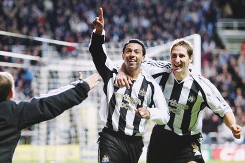 Nolberto Solano Điệu salsa làm mê mẩn miền Đông Bắc nước Anh hình ảnh