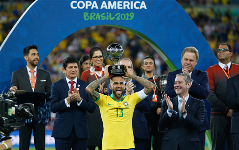 Brazil vô địch Copa America 2019 Alves và Coutinho nói gì hình ảnh