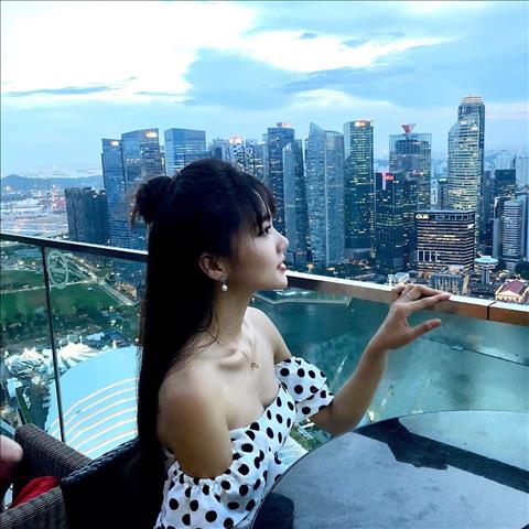 Người đẹp Ngọc Nữ đẹp xuất thần khi sang Singapore thăm bạn trai tin đồn Phan Văn Đức hình ảnh 2