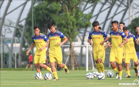 U22 Việt Nam loại 5 cầu thủ trước ngày sang Trung Quốc