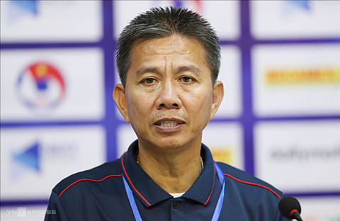HLV Hoang Anh Tuan chia se sau tran hoa 0-0 truoc Thai Lan. Anh: Duc Dong/Vnexpress.net