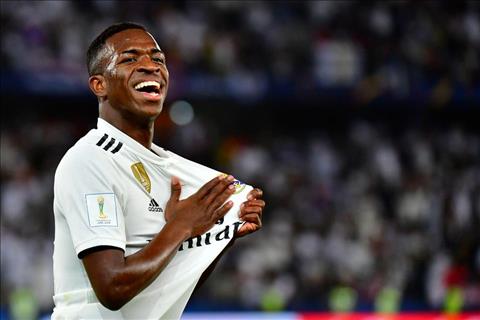 Vinícius Júnior: Từ khu ổ chuột tại Rio đến thiên đường Madrid (P2)