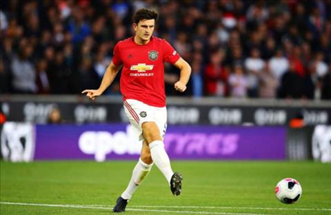 Pique: Maguire sẽ đưa MU tới những danh hiệu