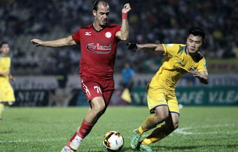 Nhận định SLNA vs TPHCM (17h ngày 25/8): Khi đội khách không được phép thất bại