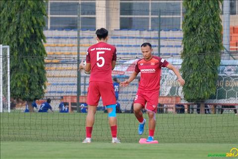 VIDEO: Bộ đôi Hoàng – Hậu bắt cặp trong buổi tập mới nhất