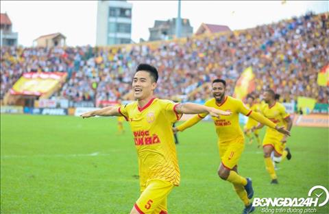Video tổng hợp: Nam Định 2-2 HAGL (Vòng 19 V-League 2019)