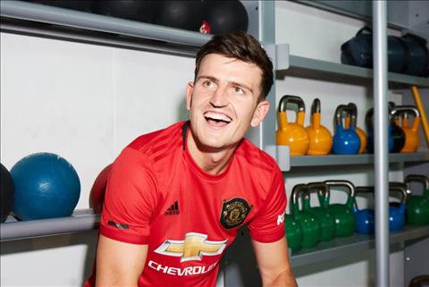 Sốc: MU có thể trao băng đội trưởng cho Harry Maguire luôn và ngay