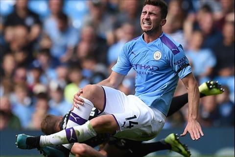 Trung vệ Aymeric Laporte chấn thương dài hạn, Man City nguy to hình ảnh