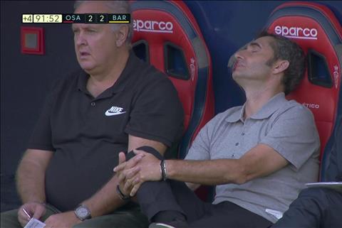 HLV Ernesto Valverde ngủ gật nhìn Barca cầm hoà Osasuna hình ảnh