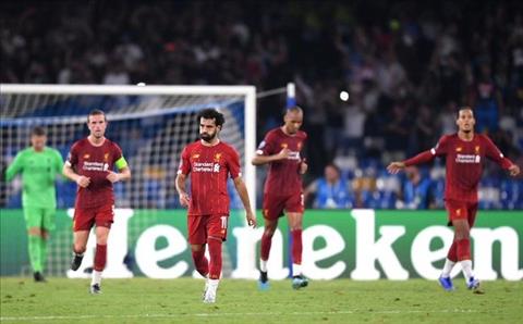 4 điểm nhấn trong ngày Liverpool thảm bại trước Napoli