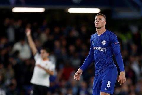 Tội đồ Ross Barkley lên tiếng thách thức Liverpool