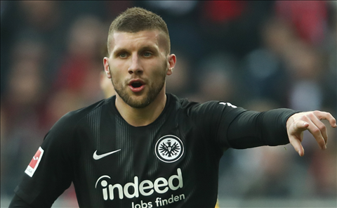 Lộ dấu hiệu sao Bundesliga Ante Rebic sắp cập bến AC Milan hình ảnh