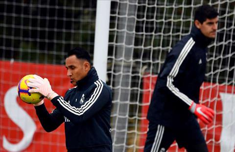 Màn cà khịa gây sốt của thủ môn Keylor Navas với người đồng đội cũ tại Real Madrid hình ảnh 2