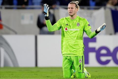 Thủ môn Loris Karius lại kiến tạo cho đội bạn ở Europa League hình ảnh