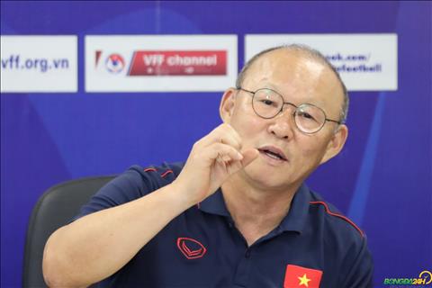 HLV Park Hang Seo triệu tập 27 cầu thủ chuẩn bị đấu UAE và Thái Lan
