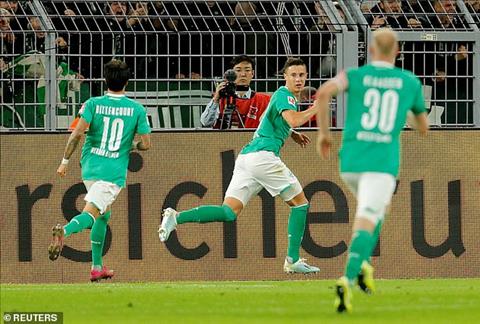Dortmund 2-2 Bremen Cú sảy chân đáng tiếc hình ảnh 2