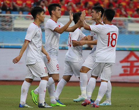 Báo Hàn Quốc: U22 Việt Nam tỏ ra vượt trội U22 Trung Quốc