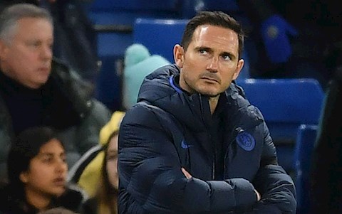 Sốc với số tiền Lampard được cấp vào tháng 1
