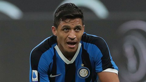 Alexis Sanchez bị yêu cầu giảm nửa lương nếu ở lại Inter hình ảnh