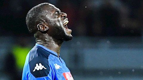 Chelsea và Tottenham muốn Kalidou Koulibaly rời Napoli hình ảnh