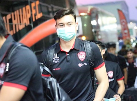 Đặng Văn Lâm nối dài chuỗi trận không ra sân ở Muangthong