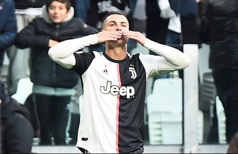 Juventus 4-0 Cagliari Ronaldo rực sáng, Lão bà mở màn 2020 đầy tưng bừng hình ảnh 4