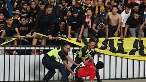 ĐT Indonesia nhận án phạt từ FIFA hình ảnh
