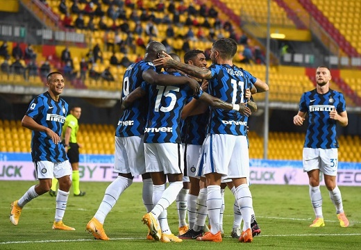 Inter Milan da ghi duoc 9 ban thang chi sau 2 vong mo man Serie A