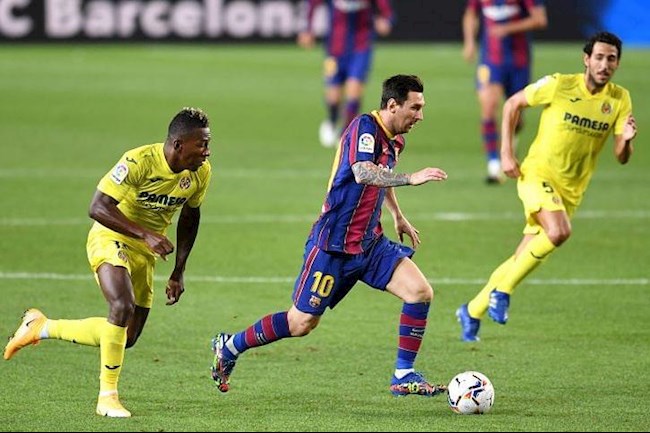 Barca thang Villarreal 4-0 Messi di bong