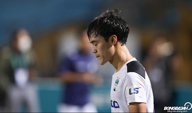 Đại diện HAGL nói gì về chấn thương của Văn Toàn?