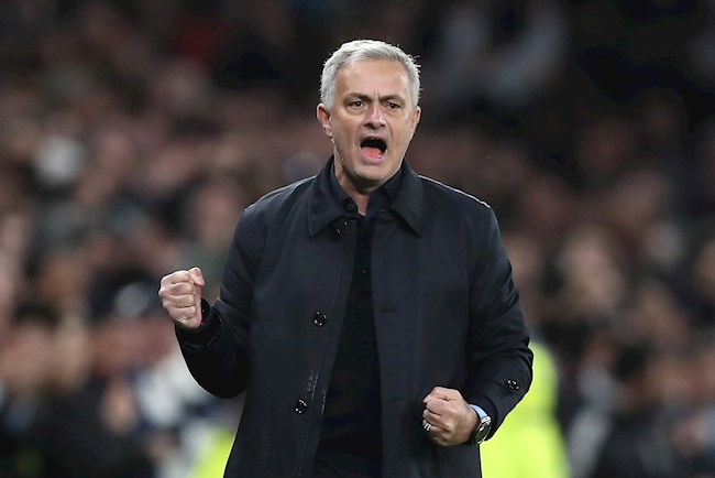 Jose Mourinho lên tiếng về cơ hội vô địch NHA của Tottenham