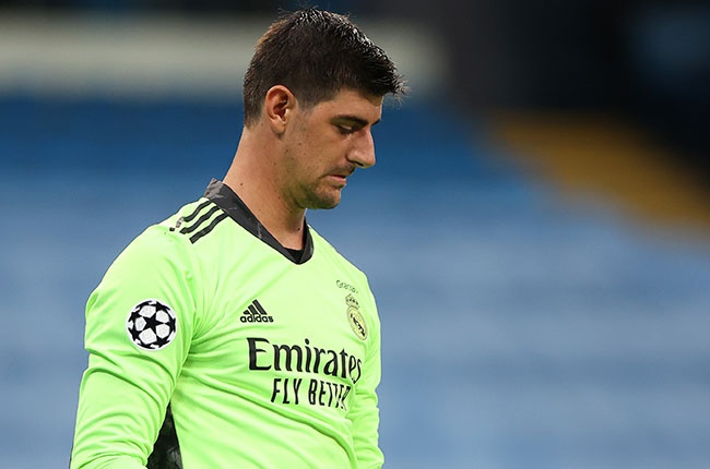 Courtois bị tố gạ gẫm phụ nữ  đá sân nhỏ