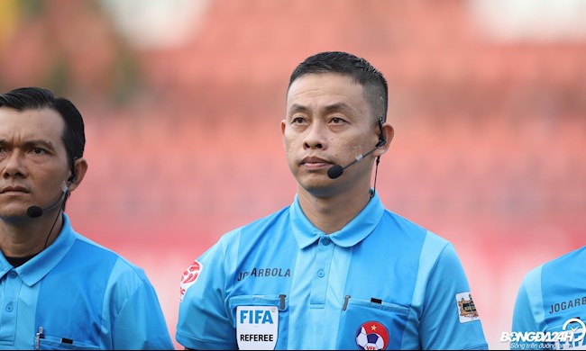 Lý do trọng tài Ngô Duy Lân không bắt tay HLV Polking hình ảnh