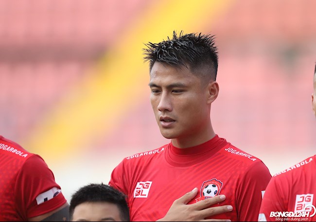 Kỳ Hân kêu cứu khi Mạc Hồng Quân bị mắc kẹt tại Cộng hòa Séc