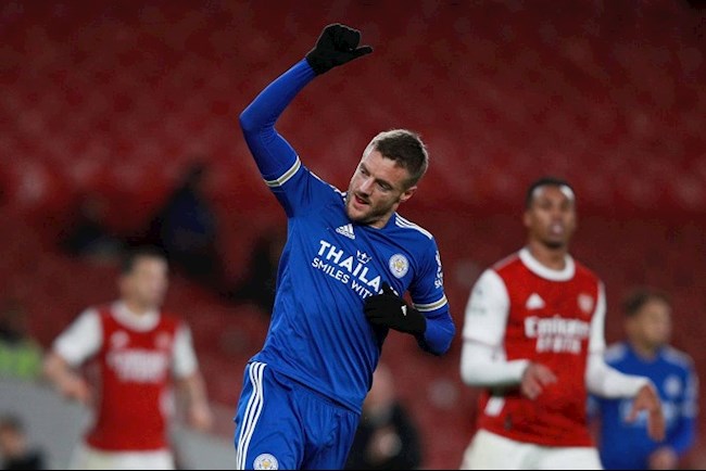 Choáng váng với số bàn thắng của Vardy vào lưới Arsenal