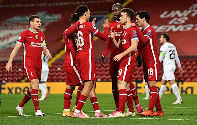 Ket qua Liverpool vs Midtjylland: The Kop dinh doat tran dau trong hiep 2