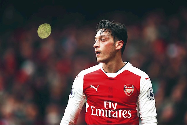 Toàn cảnh những drama dẫn đến sự "bốc hơi" của Mesut Ozil (P2)