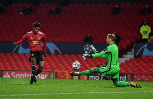 Lập hat-trick trước RB Leipzig, Rashford được so sánh với Van Nistelrooy