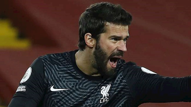 Thảm bại Aston Villa, Liverpool nhận thêm hung tin từ Alisson