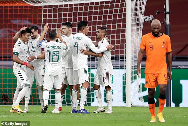 HLV Koeman ra đi, Hà Lan thua trận thứ 2 liên tiếp