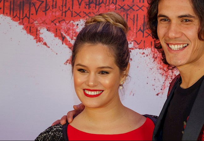 Bạn gái Edinson Cavani: Một vũ công nổi tiếng