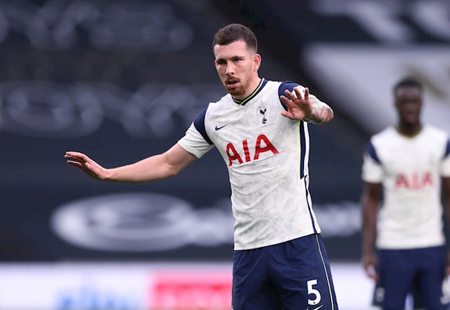 Pierre-Emile Hojbjerg: Thủ lĩnh không… đeo băng thủ quân của Tottenham-Mourinho